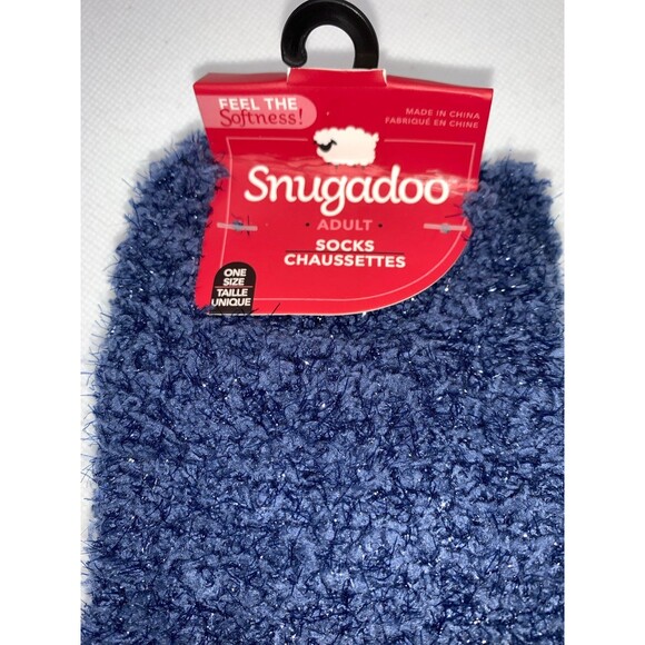 Stitch Mug Gift Set w/ blue, fuzzy socks, and Stitch 3-D keychain - Picture 5 of 8